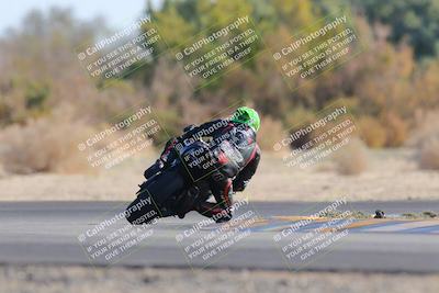 media/Dec-18-2022-SoCal Trackdays (Sun) [[8099a50955]]/Turn 7 Backside (1125am)/